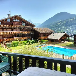 Meublé Avec Vue Sur Les Montagnes Et Piscine L'été Appartement Saint-Gervais-les-Bains