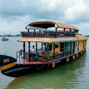 Why Not Houseboat Bateau-hôtel Alappuzha